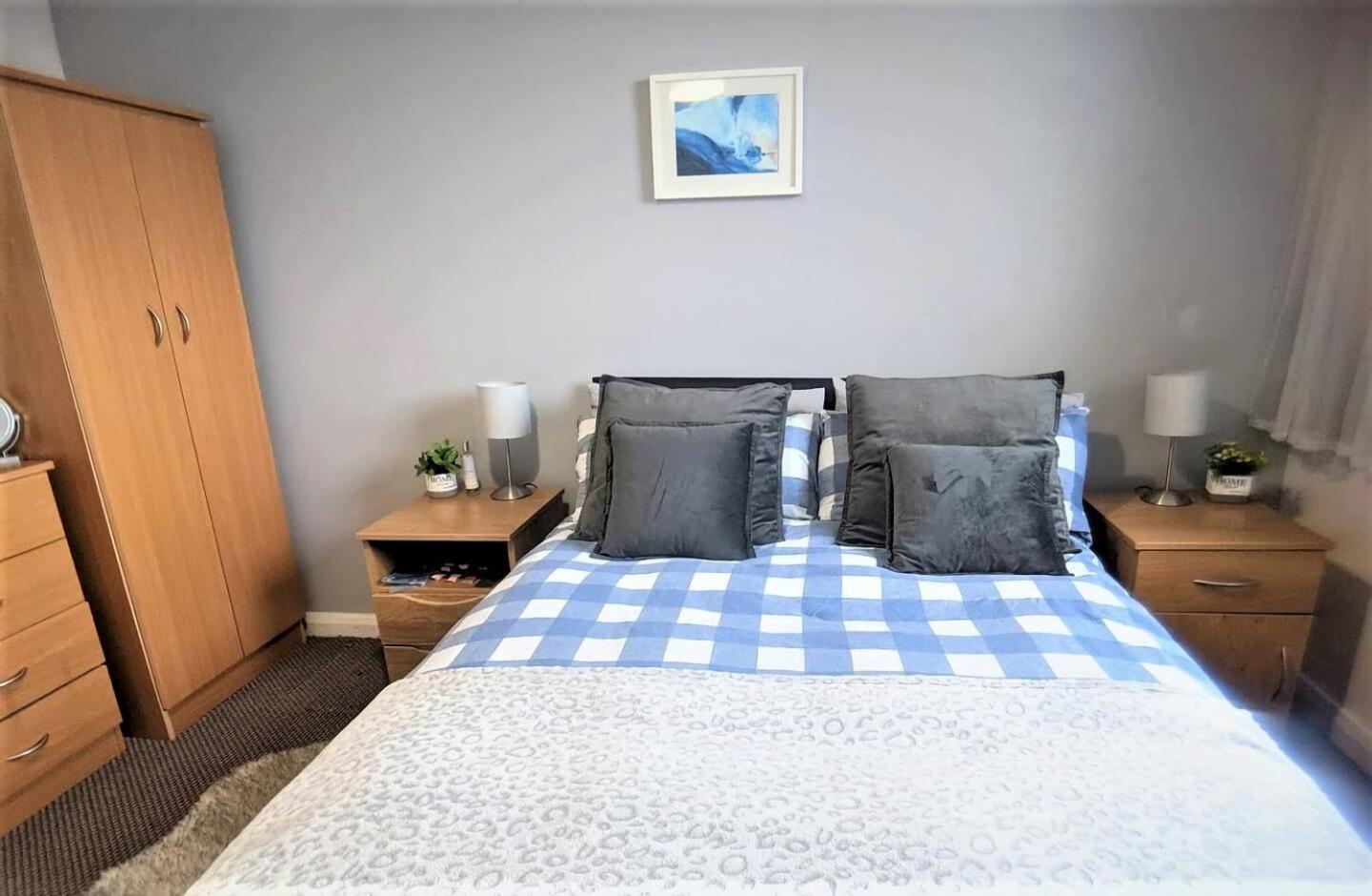 Lovely Guest Rooms In City Centre Liverpool Exterior foto