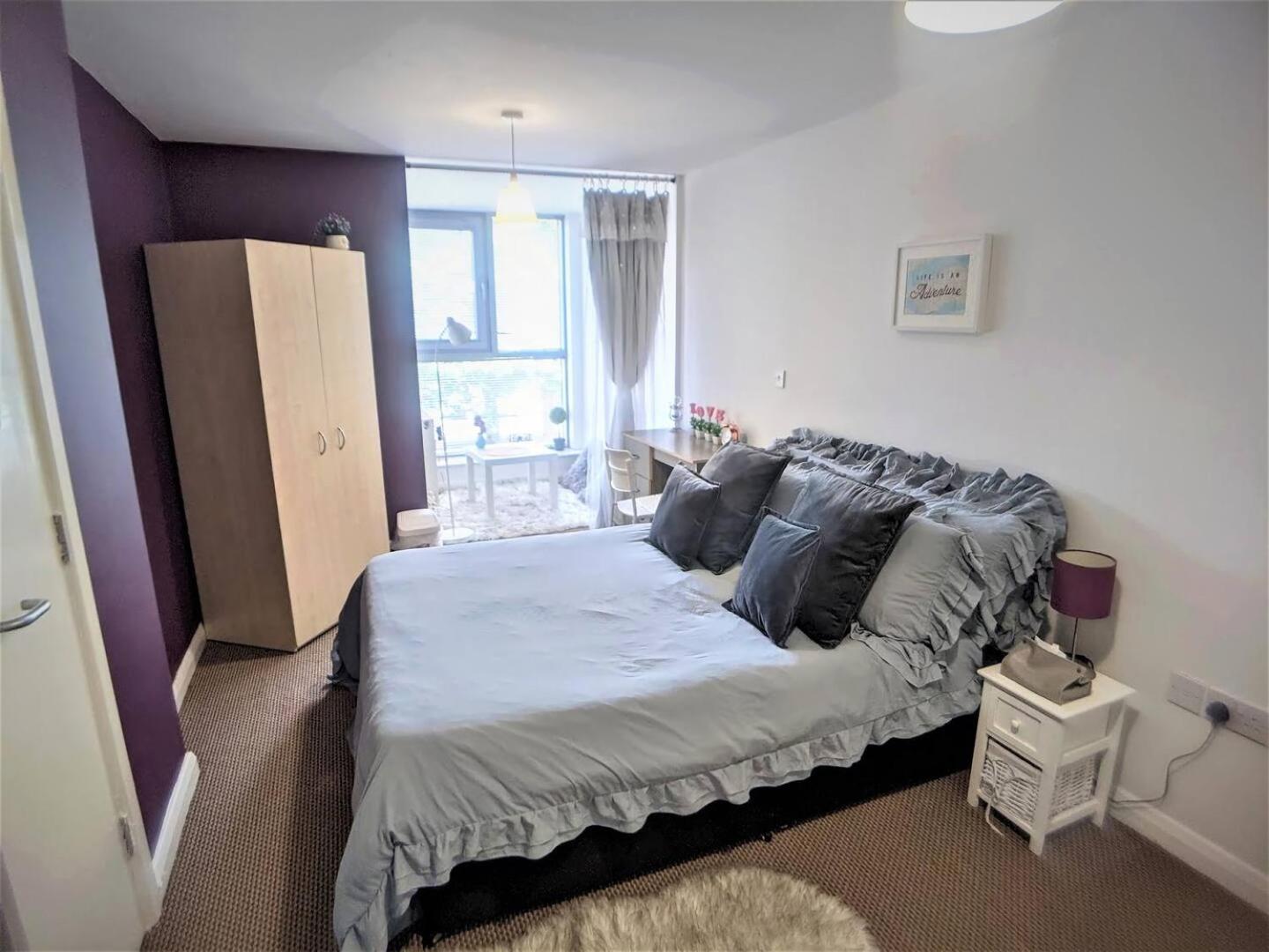 Lovely Guest Rooms In City Centre Liverpool Exterior foto
